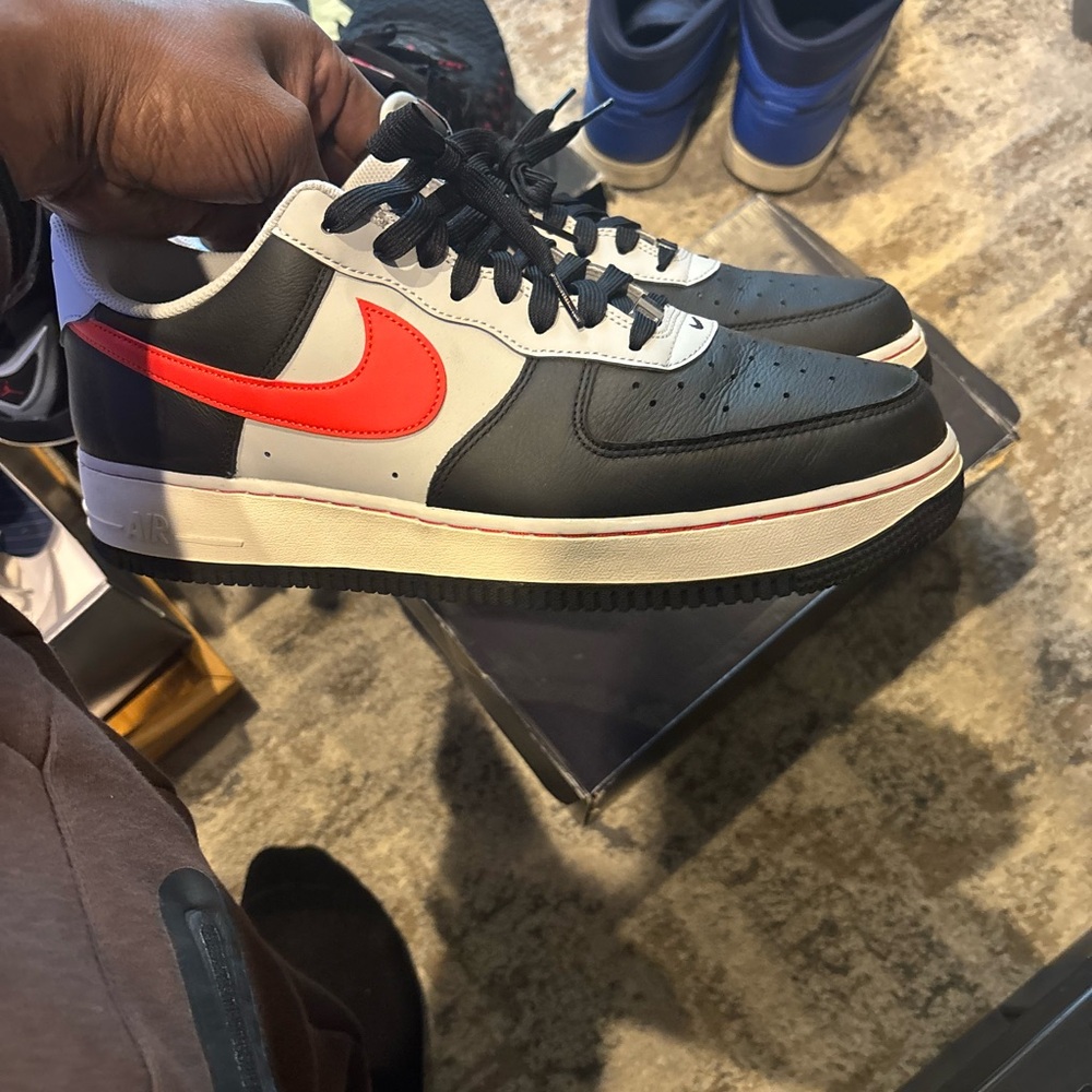 Nike Men’s Athletic Shoes Black White Red Swoosh